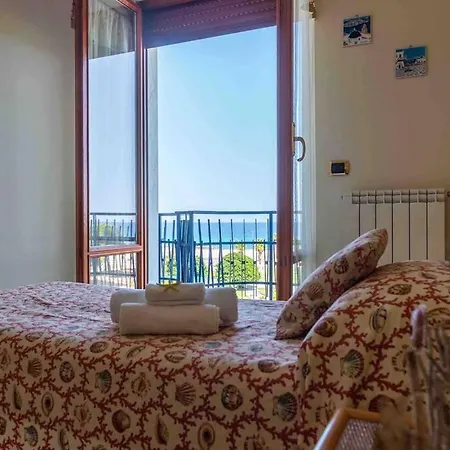 Apartment Soverato Luxury Panoramic House By The Sea