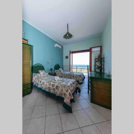 Apartment Soverato Luxury Panoramic House By The Sea